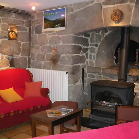 27p - Les De L'aubrac *